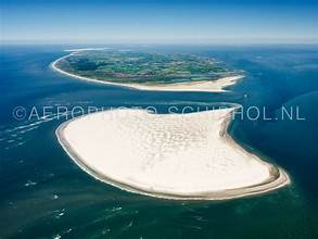 zoiets maar dan kleiner. dit is trouwens Noorderhaaks bij Texel