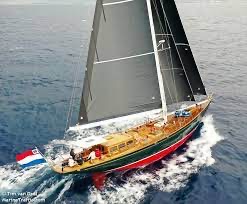 Bontekoning, Charterschip
