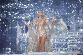 Spektakel Queen B