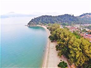 Strand bij Lumut